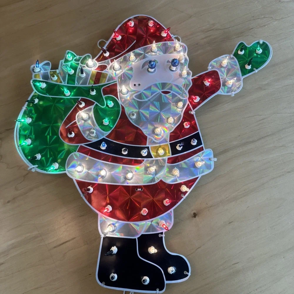 VTG Noma Christmas Expressions 70 Light Holographic Waving‎ Santa 19